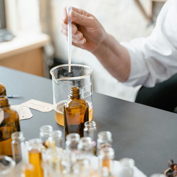 Materia prima de origen sintético en Romera Suministros Naturales